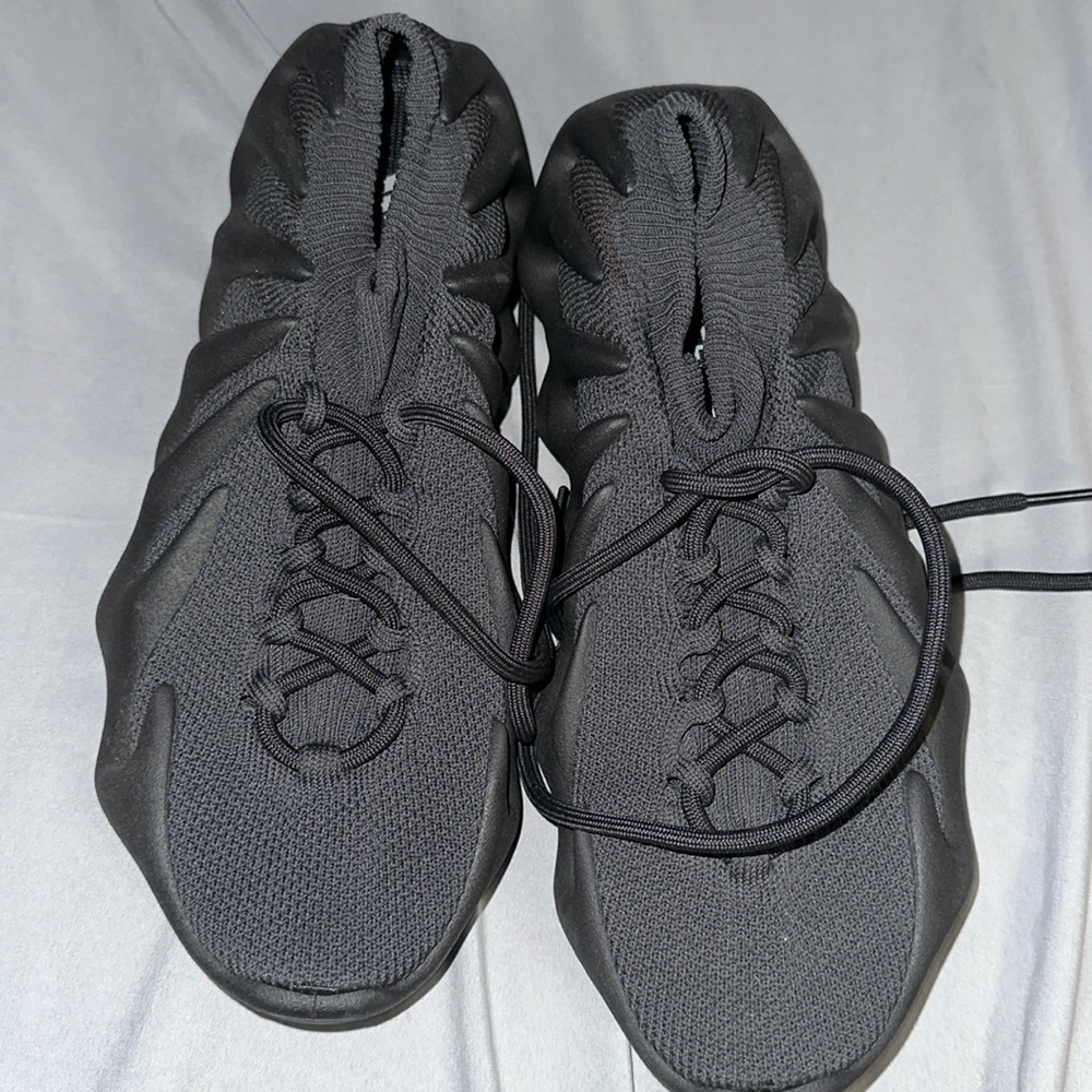 Brand new adidas Yeezy 450